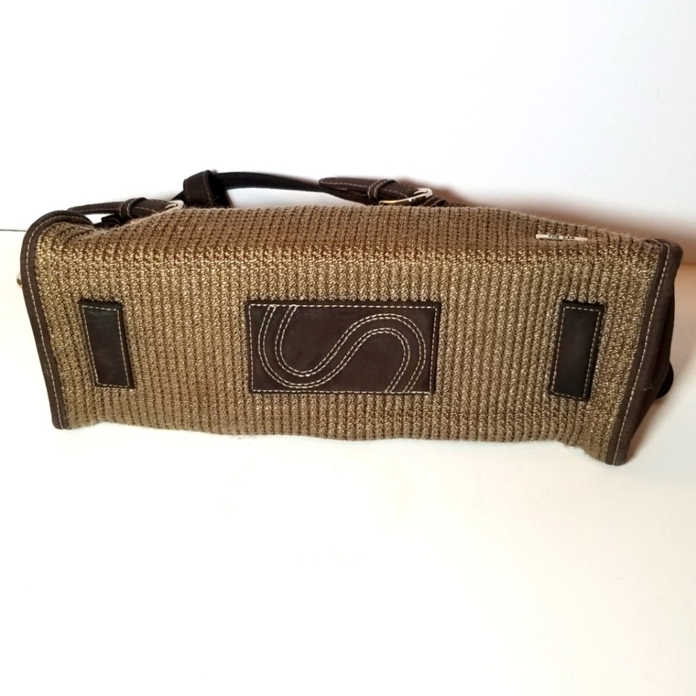 The Sak tan woven hand bag. - Picture 3 of 7